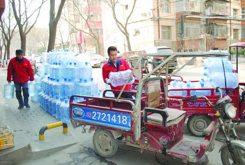 许昌送水桶装水配送司机